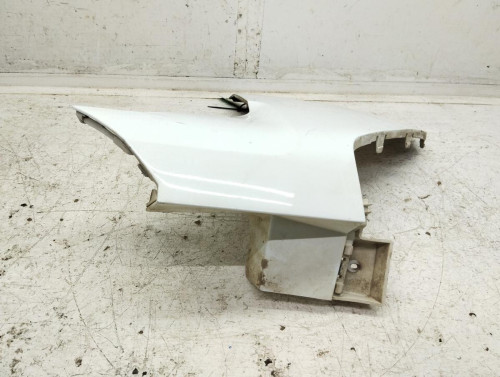 PUNTERA PARAGOLPES TRASERA IZQUIERDA Ford TRANSIT CONNECT (CHC) 