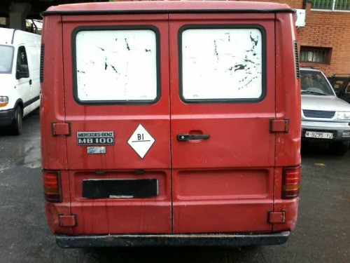  MERCEDES-BENZ MB 100 D FURGÓN/COMBI (631)(1987) 