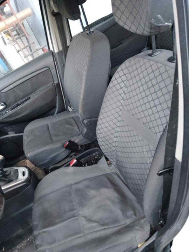RENAULT SCENIC III (JZ) — vehículo donante para recambios 
