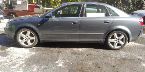  AUDI A4 BERLINA (8E) 