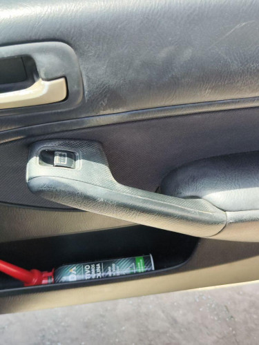 MANDO ELEVALUNAS DELANTERO DERECHO Honda CIVIC AERODECK (MB/MC) 