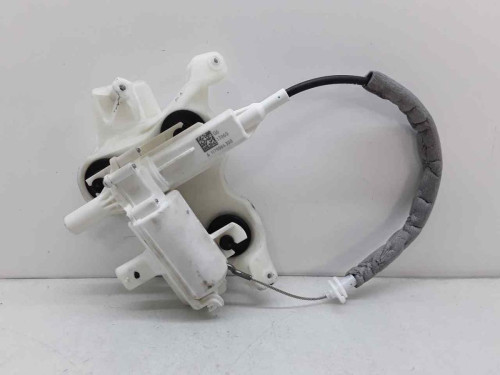 MOTOR CIERRE CENTRALIZADO MALETERO / PORTON Mercedes-Benz CLASE CLA (BM 117) 