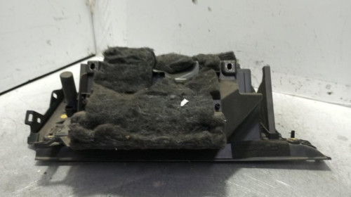 GUANTERA, AUDI, A1 (8X1)