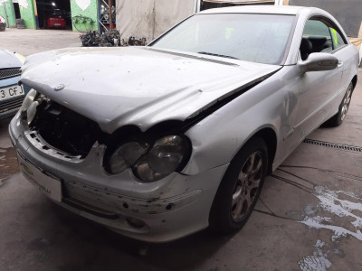MERCEDES-BENZ CLK (BM 209) COUPE
