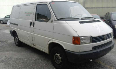 VOLKSWAGEN T4 TRANSPORTER