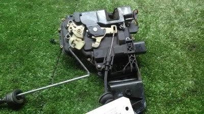 CERRADURA PUERTA DELANTERA DERECHA, VOLKSWAGEN, GOLF IV BERLINA (1J1)(10.1997)