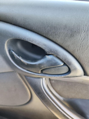 MANETA INTERIOR DELANTERA DERECHA, FORD, FOCUS FAMILIAR (CAK)