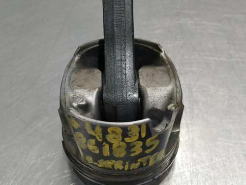  PISTON, MERCEDES-BENZ, SPRINTER II JAMES COOK (906) 