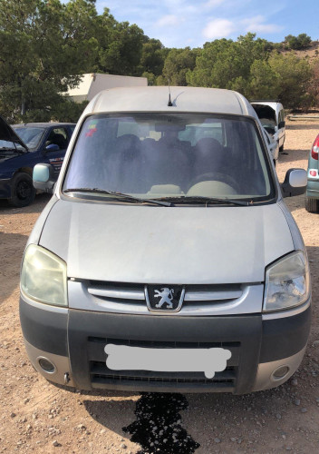 PEUGEOT PARTNER (S2) — автомобиль-донор на запчасти 