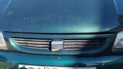 REJILLA DELANTERA Seat Cordoba Berlina (6K2)(11.1993->) Seat Cordoba Berlina (6K2)(11.1993->) 