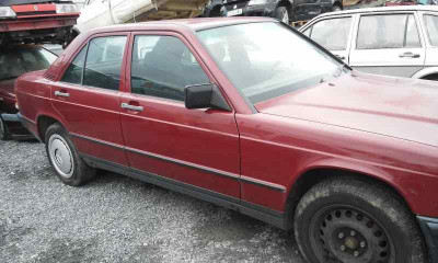 MERCEDES-BENZ 190 (BM 201)