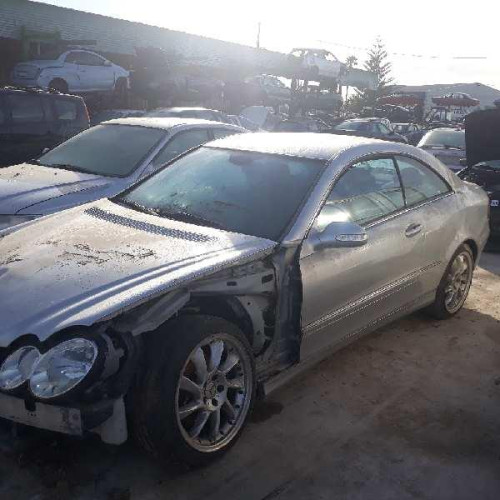  MERCEDES-BENZ CLK (BM 209) COUPE 