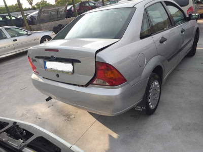FORD FOCUS BERLINA (CAK)
