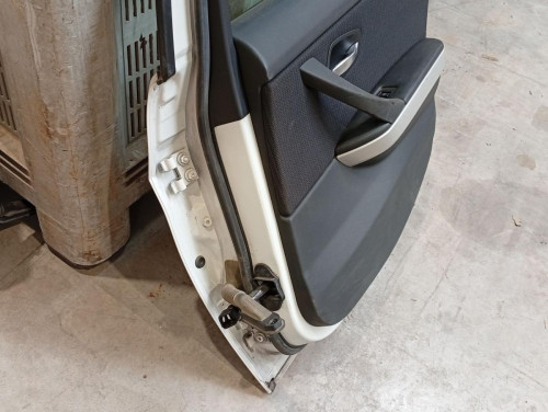 PUERTA TRASERA DERECHA BMW SERIE 3 BERLINA (E90) 