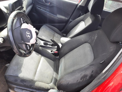 HYUNDAI KONA (OS)