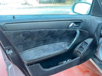 MERCEDES-BENZ CLASE C (BM 203) BERLINA