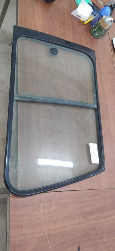LUNA CUSTODIA TRASERA IZQUIERDA Mitsubishi GALLOPER (HYUNDAI)(02.1998) 