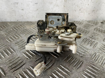 CERRADURA MALETERO / PORTON
