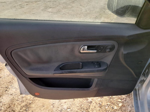 SEAT IBIZA (6L1) — автомобиль-донор на запчасти 