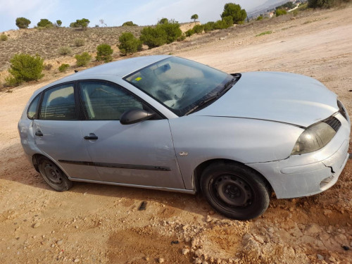 SEAT IBIZA (6L1) — автомобиль-донор на запчасти 