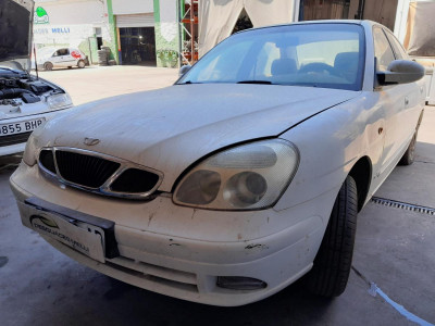DAEWOO NUBIRA BERLINA