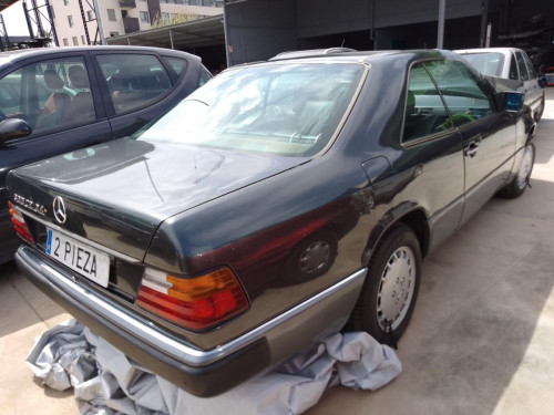 MERCEDES-BENZ CLASE E (BM 124) COUPE/CABRIO — vehículo donante para recambios 