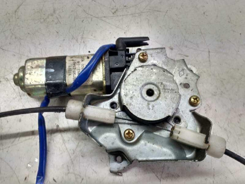  ELEVALUNAS DELANTERO DERECHO NISSAN PICKUP (D22) 