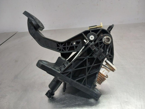  PEDAL EMBRAGUE MERCEDES-BENZ CLASE A (BM 176) 