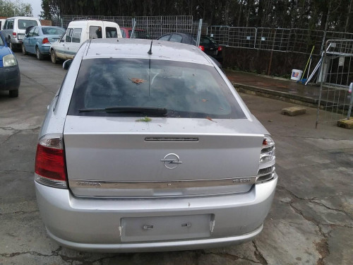  OPEL VECTRA C BERLINA 