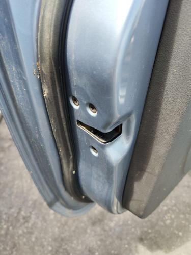 CERRADURA PUERTA DELANTERA IZQUIERDA Ford FOCUS BERLINA (CAP) 