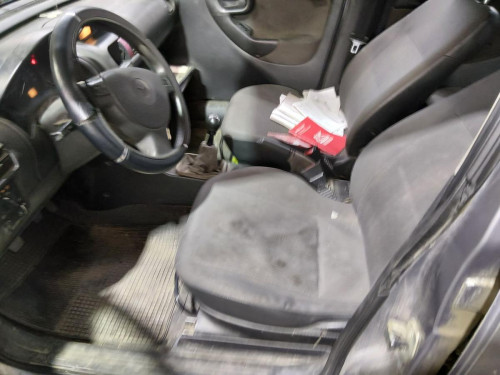 OPEL CORSA C — автомобиль-донор на запчасти 