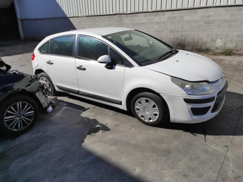 CITROEN C4 BERLINA — vehículo donante para recambios 