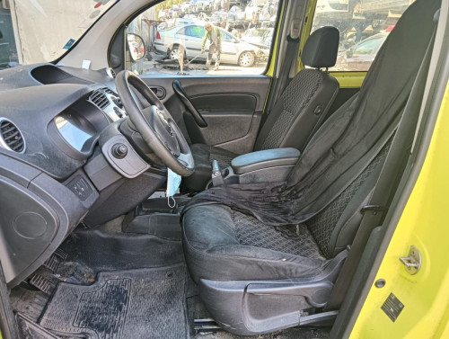 RENAULT KANGOO II (F/KW0) — vehículo donante para recambios 