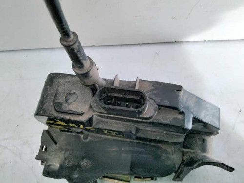 CERRADURA PUERTA DELANTERA IZQUIERDA 