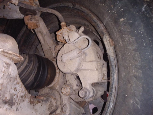 PINZA DE FRENO DELANTERA DERECHA Mitsubishi L200 (K70) 
