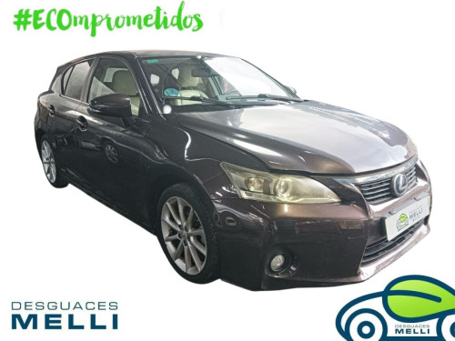 LEXUS CT (ZWA10) — vehículo donante para recambios 