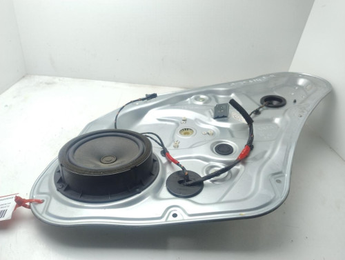 ELEVALUNAS TRASERO DERECHO Kia SORENTO R (XM) 