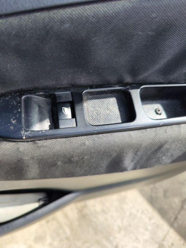 MANDO ELEVALUNAS DELANTERO DERECHO PEUGEOT 207 