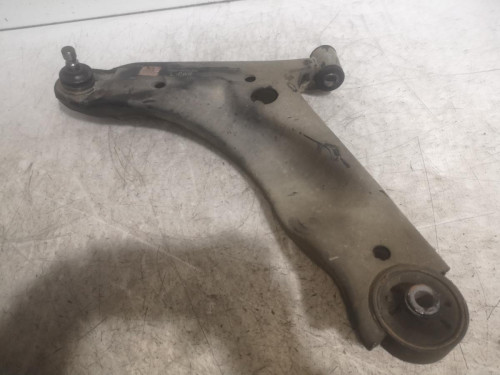 BRAZO SUSPENSION DELANTERO IZQUIERDO Hyundai I10 (PA) 