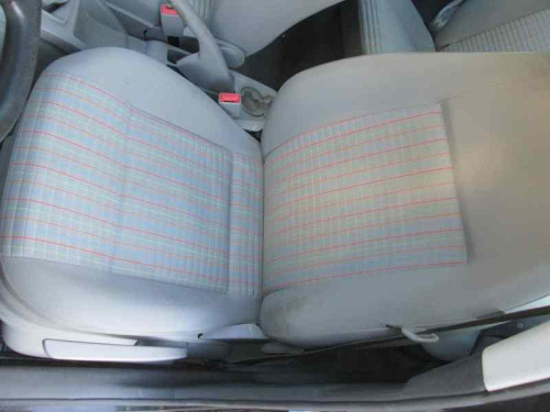  VOLKSWAGEN POLO IV (9N3) 