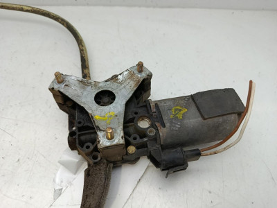 ELEVALUNAS DELANTERO DERECHO, Renault, R 19 BERL. CON PORTÓN (B/C53)