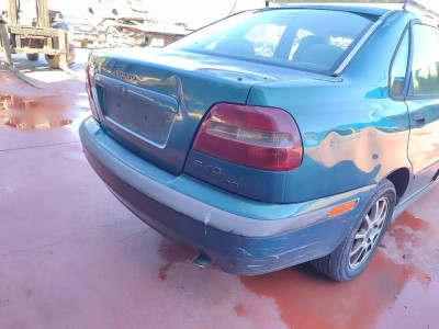 VOLVO S40 BERLINA