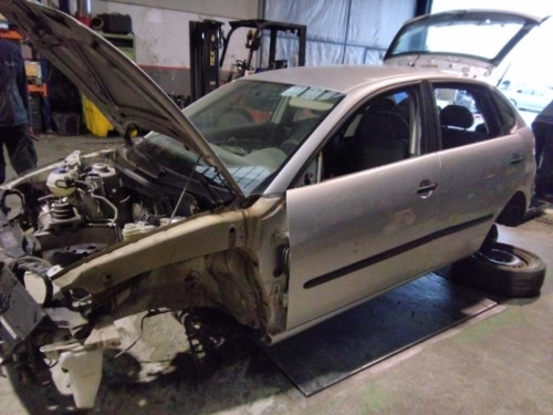 SEAT IBIZA (6L1) 