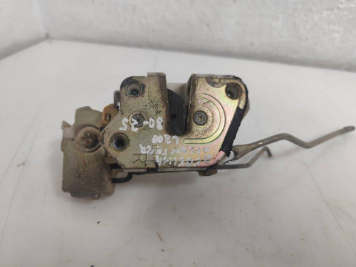  CERRADURA PUERTA DELANTERA DERECHA MITSUBISHI 