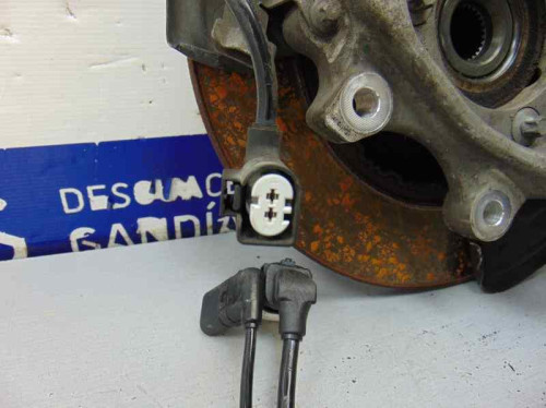  MERCEDES-BENZ CLASE C (BM 205) BERLINA 