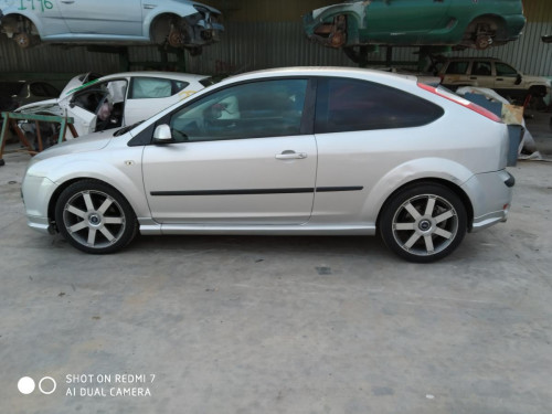  FORD FOCUS BERLINA (CAP) 