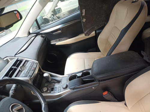 LEXUS NX (AZ10) — автомобиль-донор на запчасти 