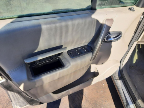 RENAULT SCENIC II (JM) — vehículo donante para recambios 