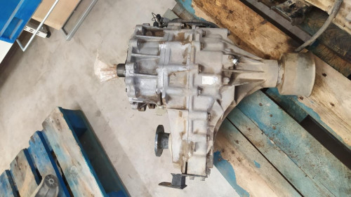 CAJA TRANSFER Nissan PICKUP (D22) 