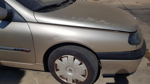 ALETA DELANTERA DERECHA Renault Laguna (B56)(1998->) RENAULT Laguna (B56)(1998->) 